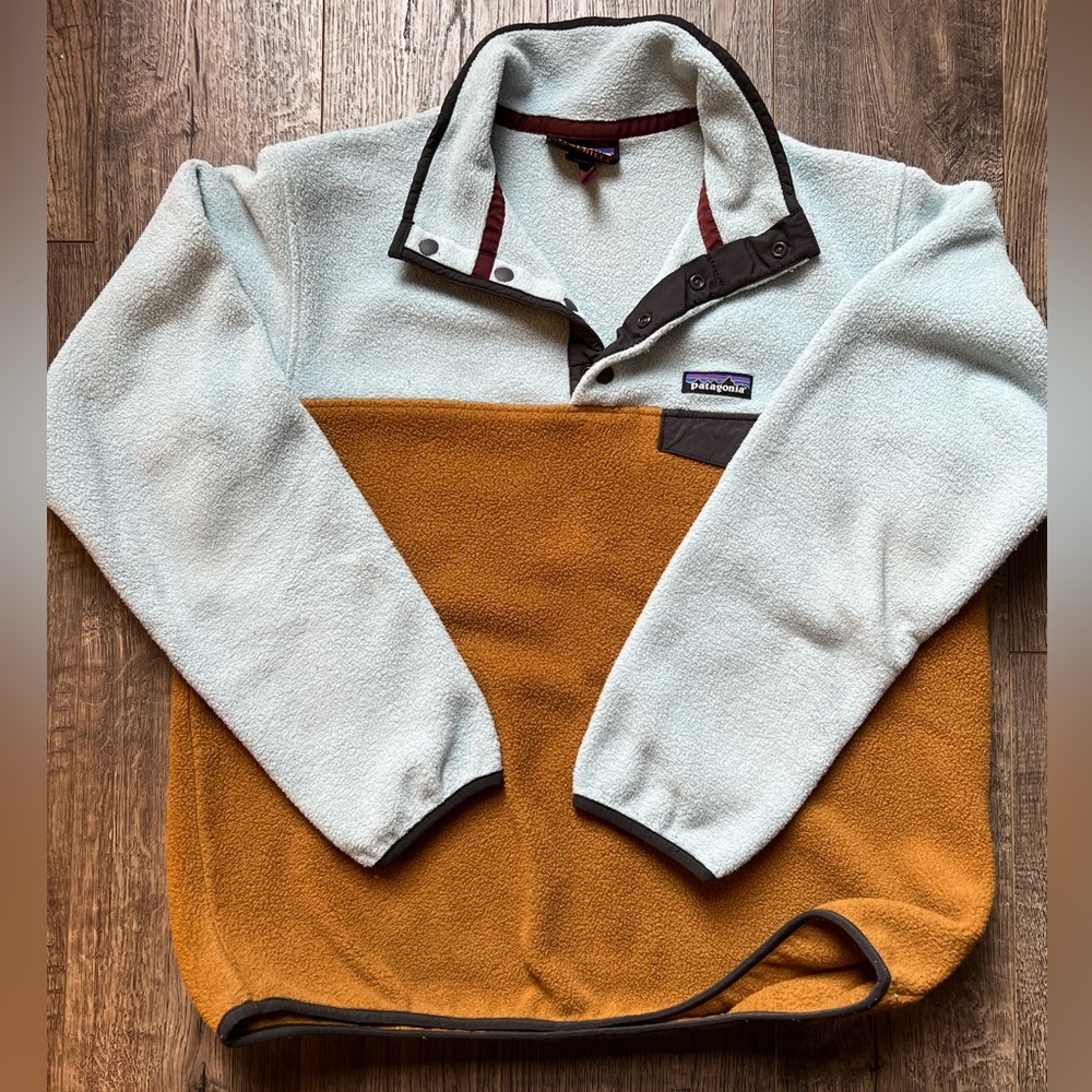 Patagonia Lightweight Synchilla® Snap-T® Fleece Pullover